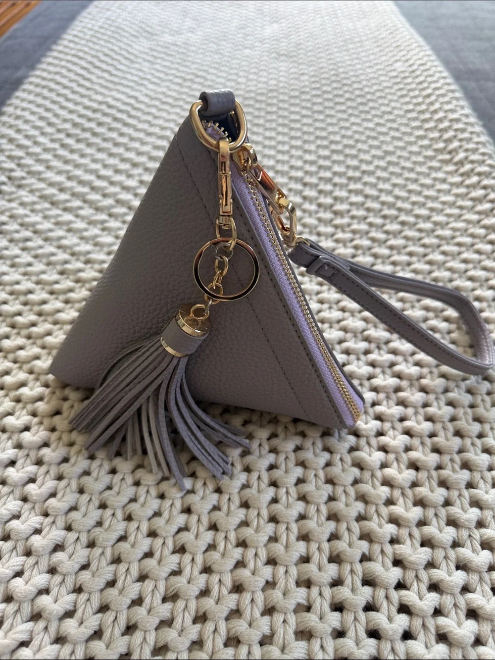 NWOT Lavender Pyramid Tassel Wristlet